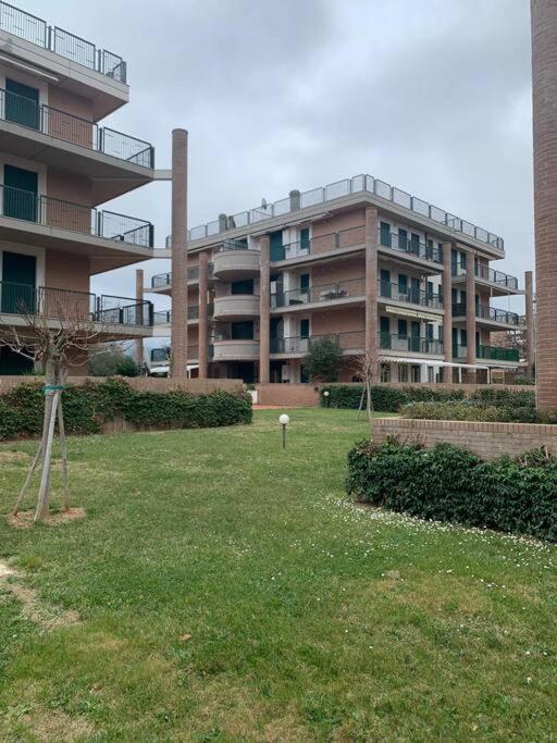 Appartamento Tranquillo Con Patio E Piscina La Caduta Exterior photo